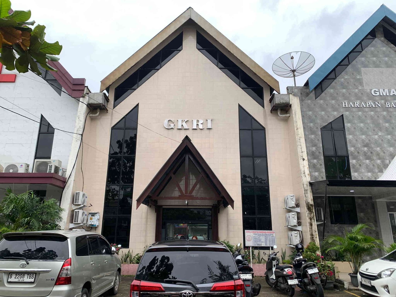 GKRI HARAPAN BARU BEKASI