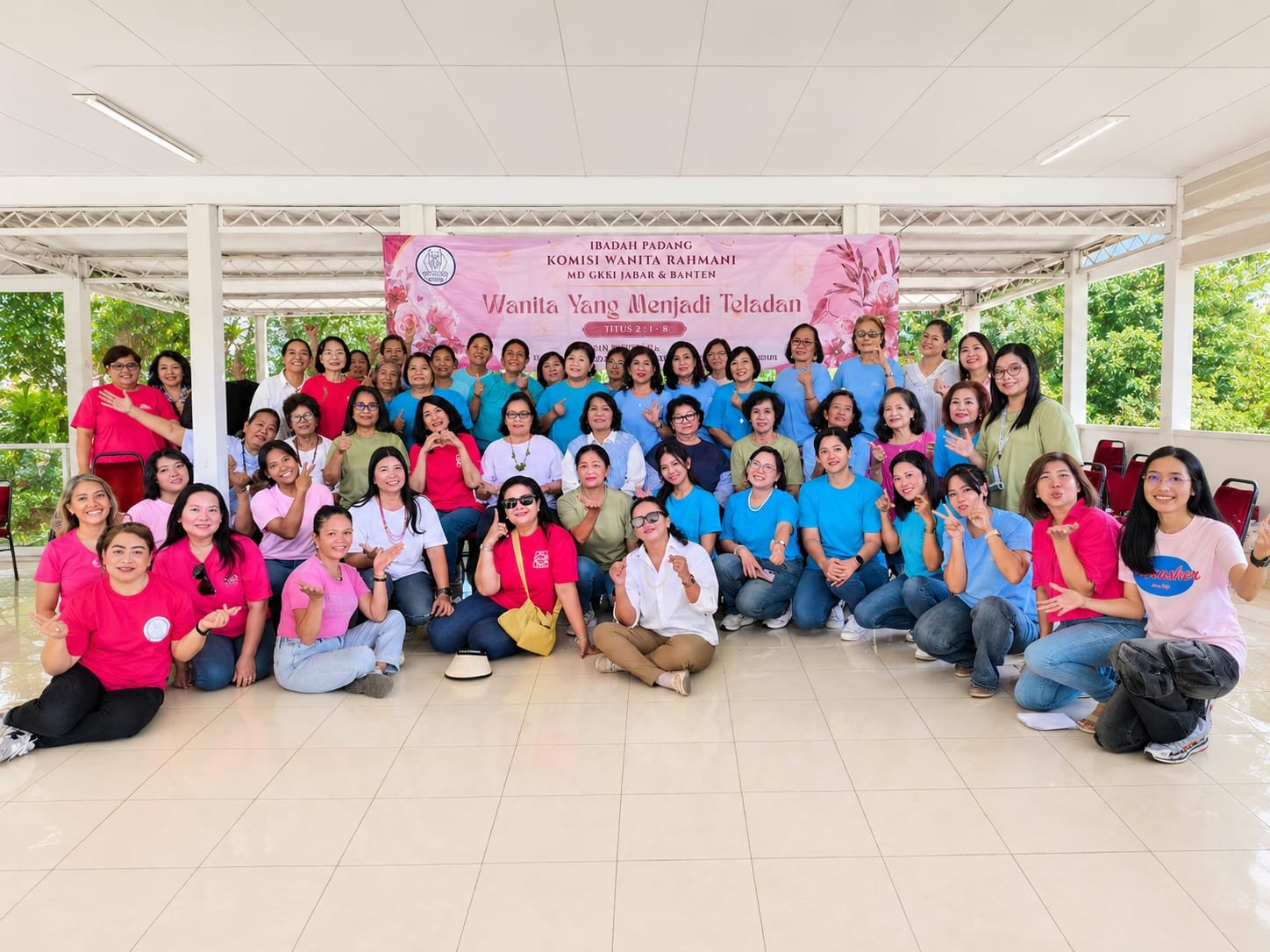 Persekutuan Ibadah Padang Komisi Wanita MD GKRI JABAR- BANTEN