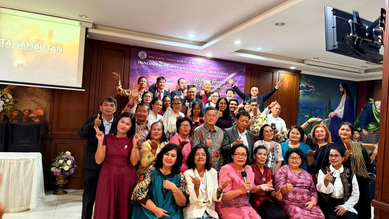 IBADAH & PERAYAAN PASKAH MD GKRI JABAR–BANTEN  Meneguhkan Hidup Baru dalam Kebangkitan Kristus. Roma 6:4