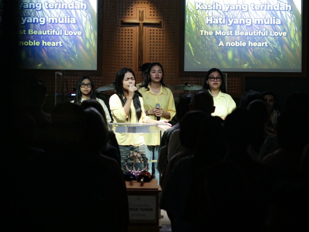 Membangun Kesatuan Hati: Sukacita Ibadah Ke-2 Kaum Wanita MD DKI Jakarta